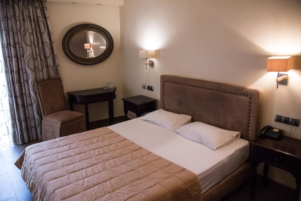 Hotel Maroussi Афины Экстерьер фото